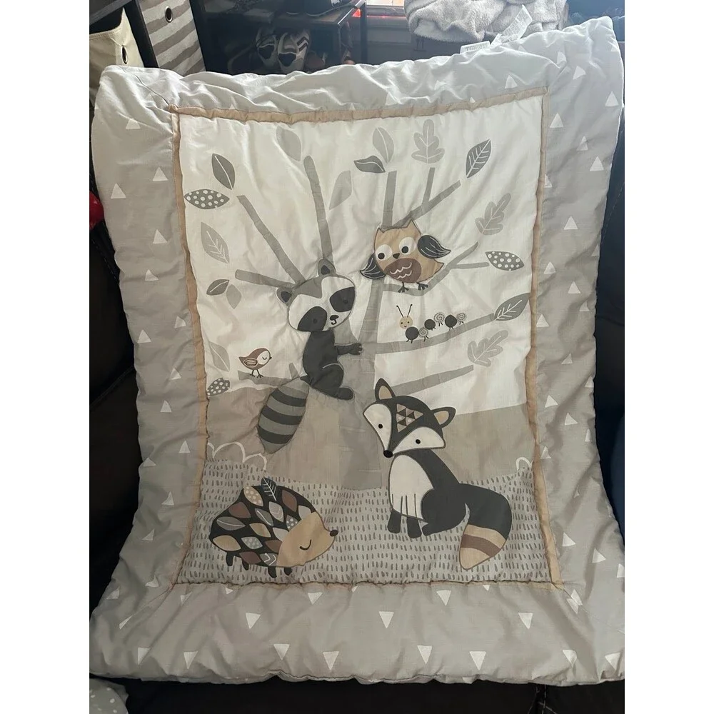 Nursery bedding & decor Gender Neutral Wildlife Woodland